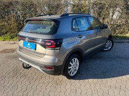 
										VW T-Cross 1,0 TSi 115 Style 5d full									