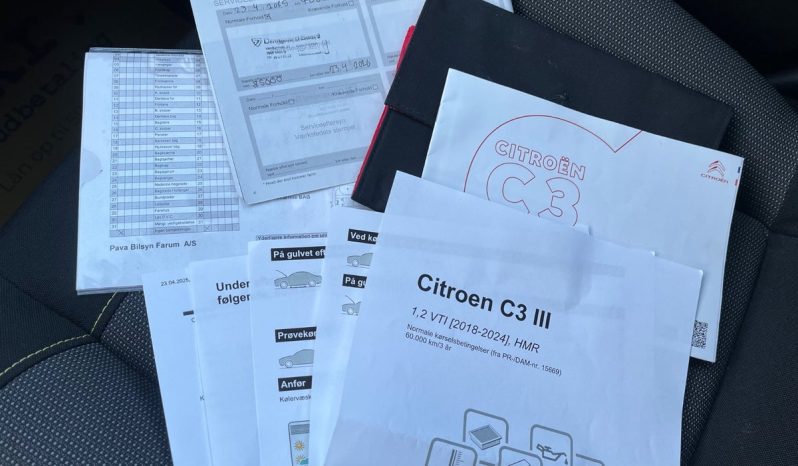 
								Citroën C3 1,2 PureTech 83 Shine 5d full									