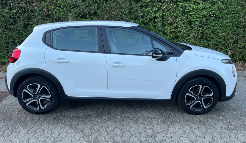 
								Citroën C3 1,2 PureTech 83 Shine 5d full									
