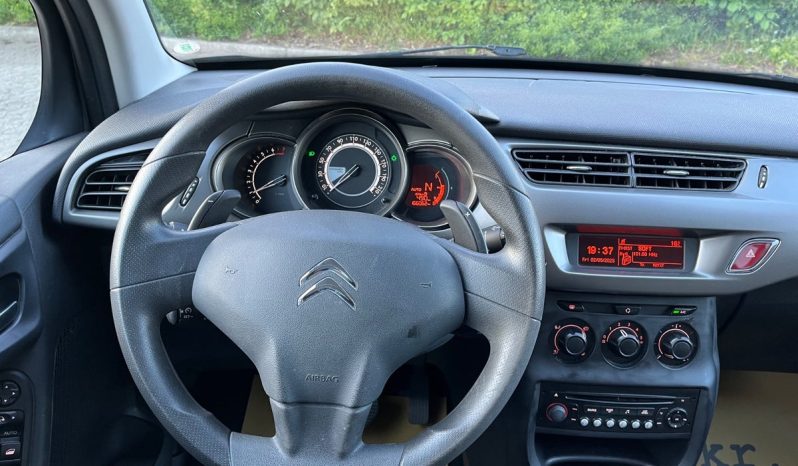 
								Citroën C3 1,2 VTi 82 Seduction ETG 5d full									