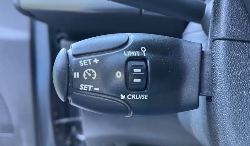 
								Citroën C3 1,2 VTi 82 Seduction ETG 5d full									