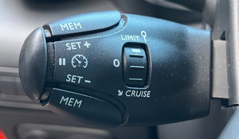 
								Citroën C3 Aircross 1,2 PureTech 110 Feel+ EAT6 5d full									