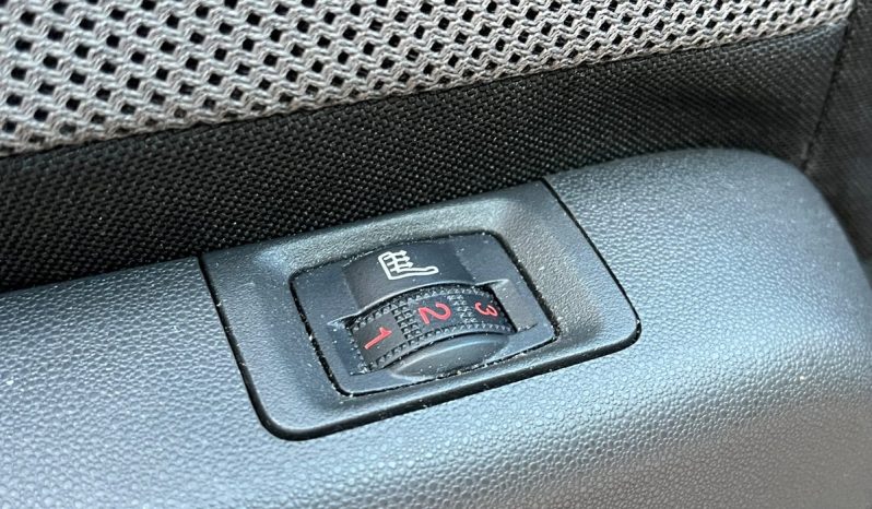 
								Citroën C3 Aircross 1,2 PureTech 110 Feel+ EAT6 5d full									