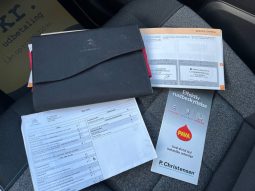 
										Citroën C4 Cactus 1,2 PureTech 110 SkyLine EAT6 5d full									