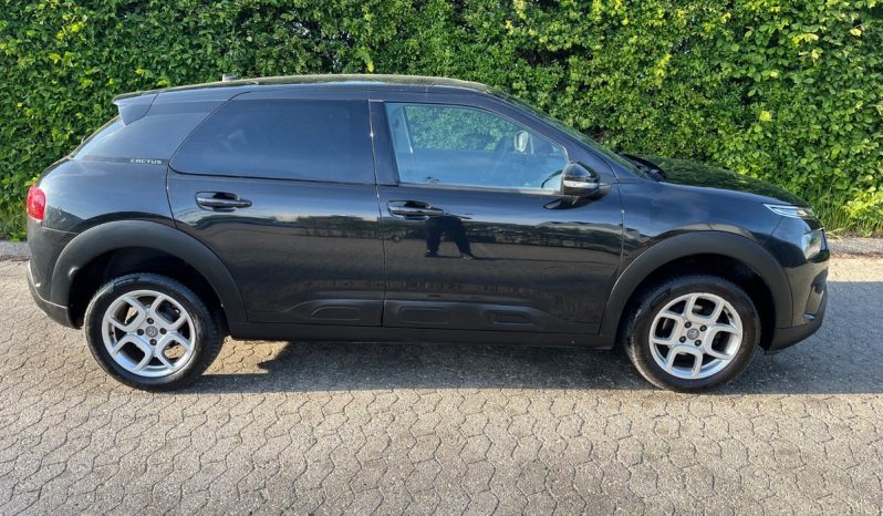 
								Citroën C4 Cactus 1,2 PureTech 110 SkyLine EAT6 5d full									