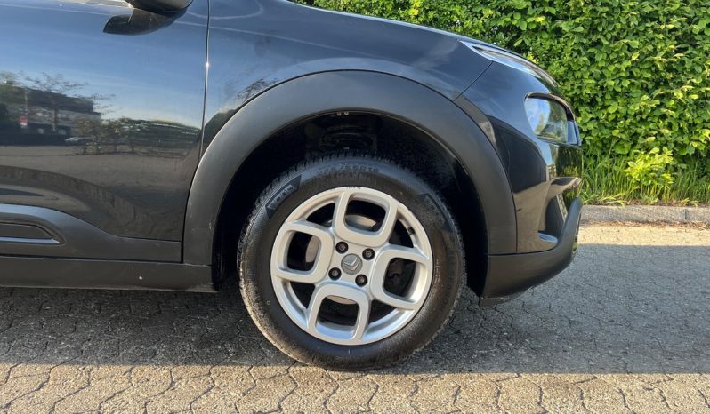 
								Citroën C4 Cactus 1,2 PureTech 110 SkyLine EAT6 5d full									