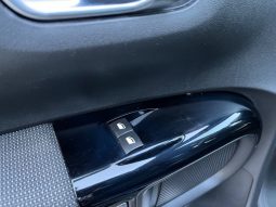 
										Citroën C4 Cactus 1,2 PureTech 82 Shine ETG 5d full									