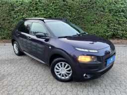 
										Citroën C4 Cactus 1,2 PureTech 82 Shine ETG 5d full									