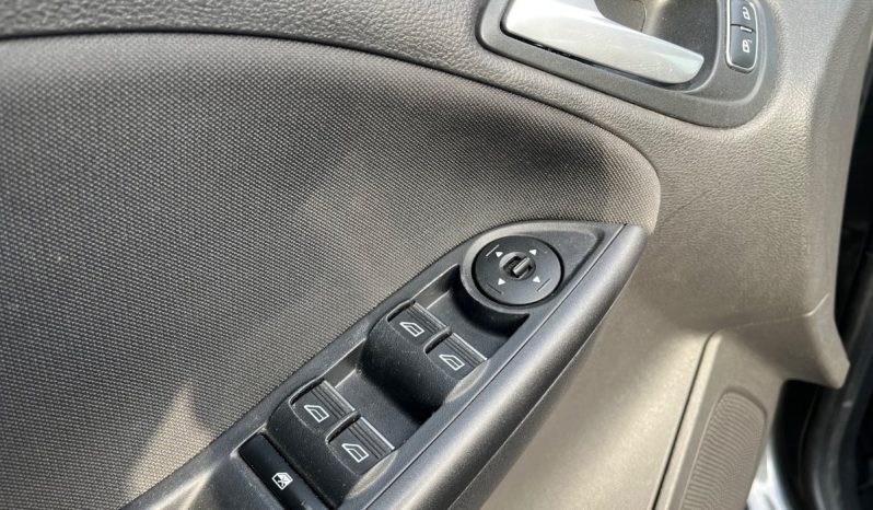
								Ford Focus 1,0 SCTi 125 Titanium stc. 5d full									