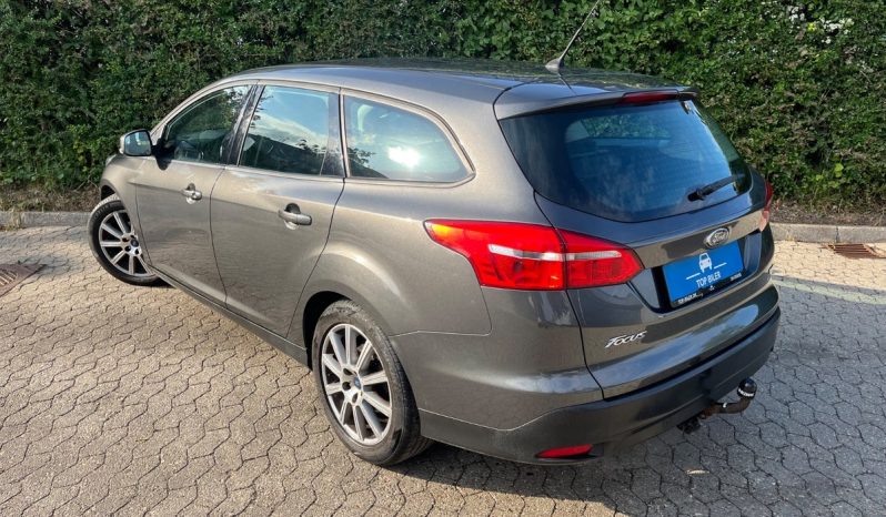 
								Ford Focus 1,0 SCTi 125 Titanium stc. 5d full									