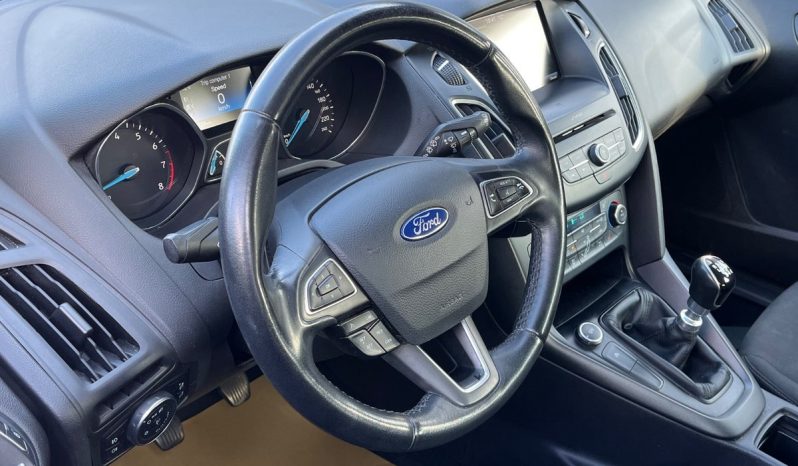 
								Ford Focus 1,0 SCTi 125 Titanium stc. 5d full									
