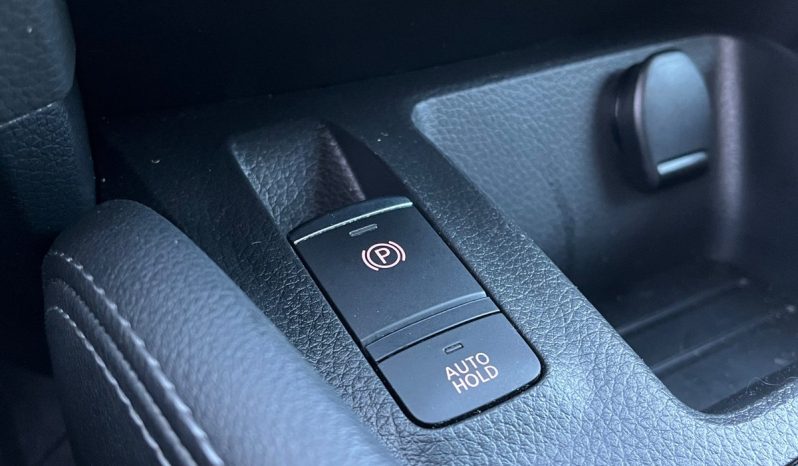 
								Nissan Qashqai 1,2 Dig-T 115 Acenta 5d full									