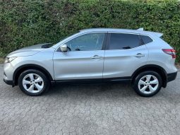 
										Nissan Qashqai 1,2 Dig-T 115 Acenta 5d full									