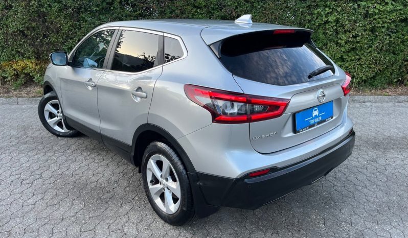 
								Nissan Qashqai 1,2 Dig-T 115 Acenta 5d full									