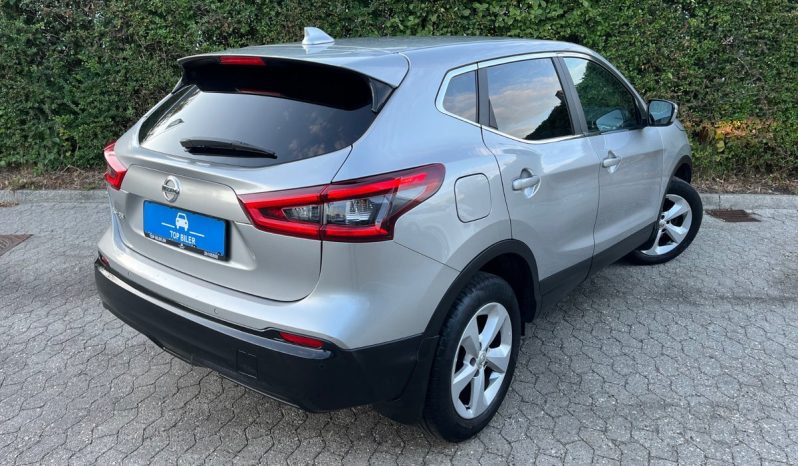 
								Nissan Qashqai 1,2 Dig-T 115 Acenta 5d full									
