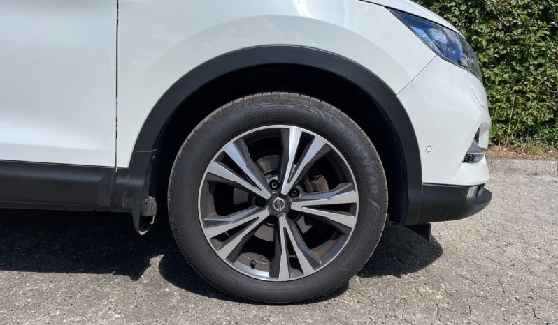 
								Nissan Qashqai 1,2 Dig-T 115 Tekna X-tr. 5d full									