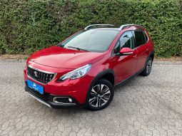 Peugeot 2008 1,2 e-THP 110 Allure Sky 5d