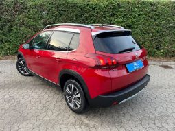 
										Peugeot 2008 1,2 e-THP 110 Allure Sky 5d full									