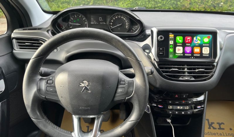 
								Peugeot 208 1,2 VTi 82 Allure 5d full									