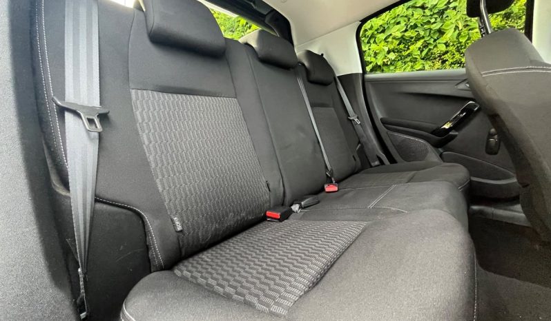 
								Peugeot 208 1,2 VTi 82 Allure 5d full									
