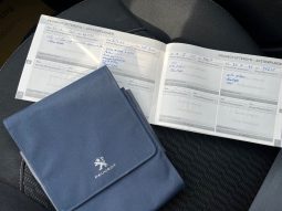 
										Peugeot 208 1,2 VTi 82 Allure 5d full									