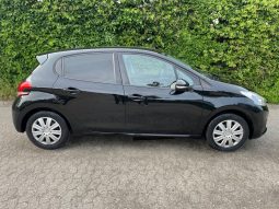 
										Peugeot 208 1,2 VTi 82 Allure 5d full									