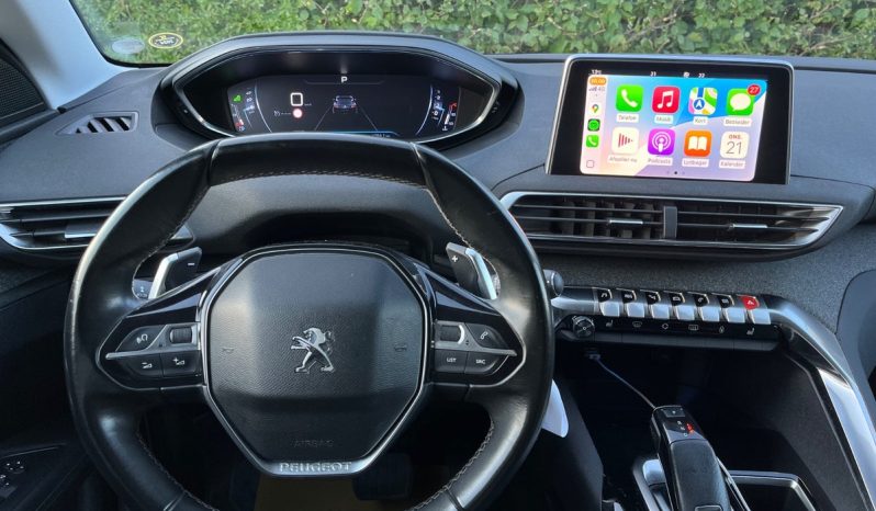 
								Peugeot 3008 1,2 e-THP 130 Allure EAT6 5d full									