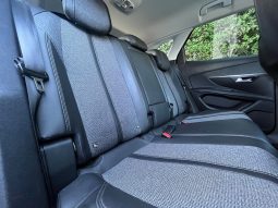 
										Peugeot 3008 1,2 e-THP 130 Allure EAT6 5d full									
