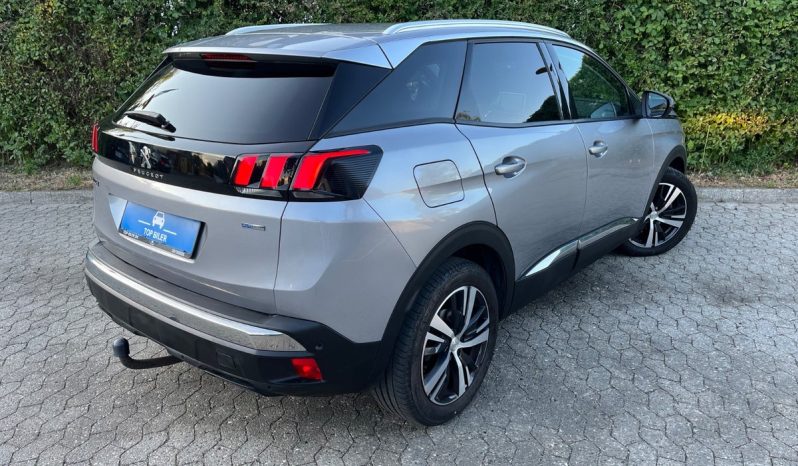 
								Peugeot 3008 1,2 e-THP 130 Allure EAT6 5d full									