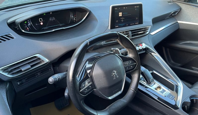 
								Peugeot 3008 1,2 e-THP 130 Allure EAT6 5d full									