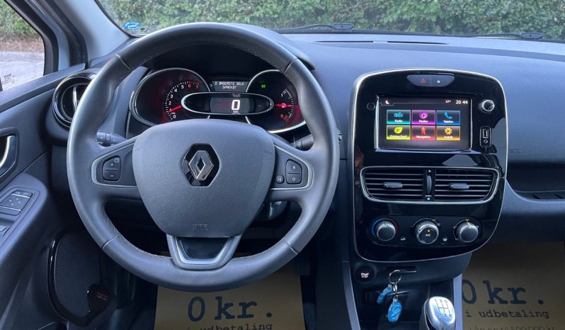 
								Renault Clio IV 0,9 TCe 90 Limited Sport Tourer 5d full									