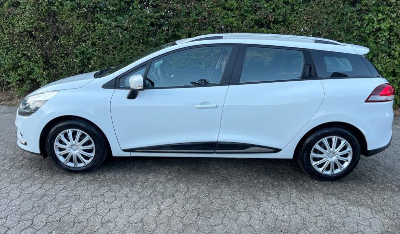 
								Renault Clio IV 0,9 TCe 90 Limited Sport Tourer 5d full									