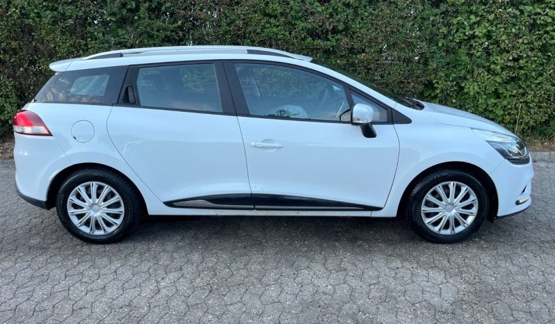 
								Renault Clio IV 0,9 TCe 90 Limited Sport Tourer 5d full									