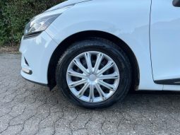 
										Renault Clio IV 0,9 TCe 90 Limited Sport Tourer 5d full									